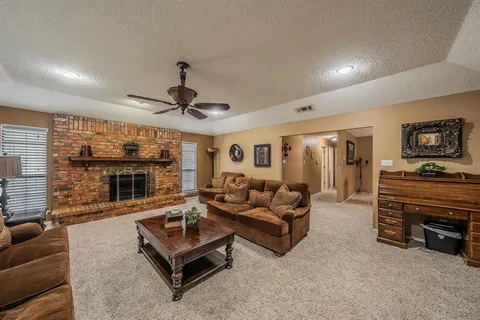$315,000 | 536 North Briery Road, Irving, TX 75061