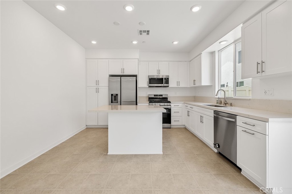 1942 North Florish Drive Compton, CA 90222 - Photo 14 of 47