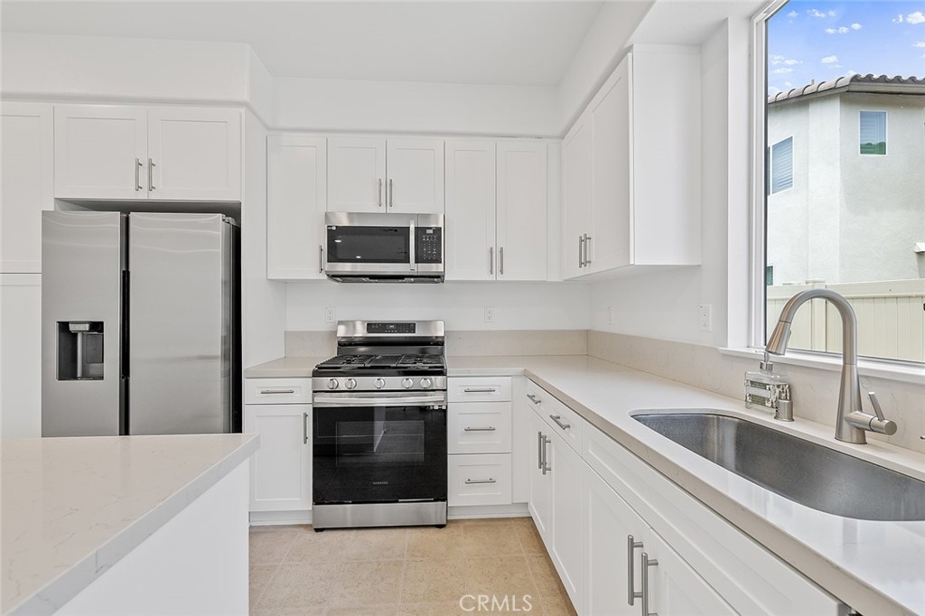 1942 North Florish Drive Compton, CA 90222 - Photo 17 of 47