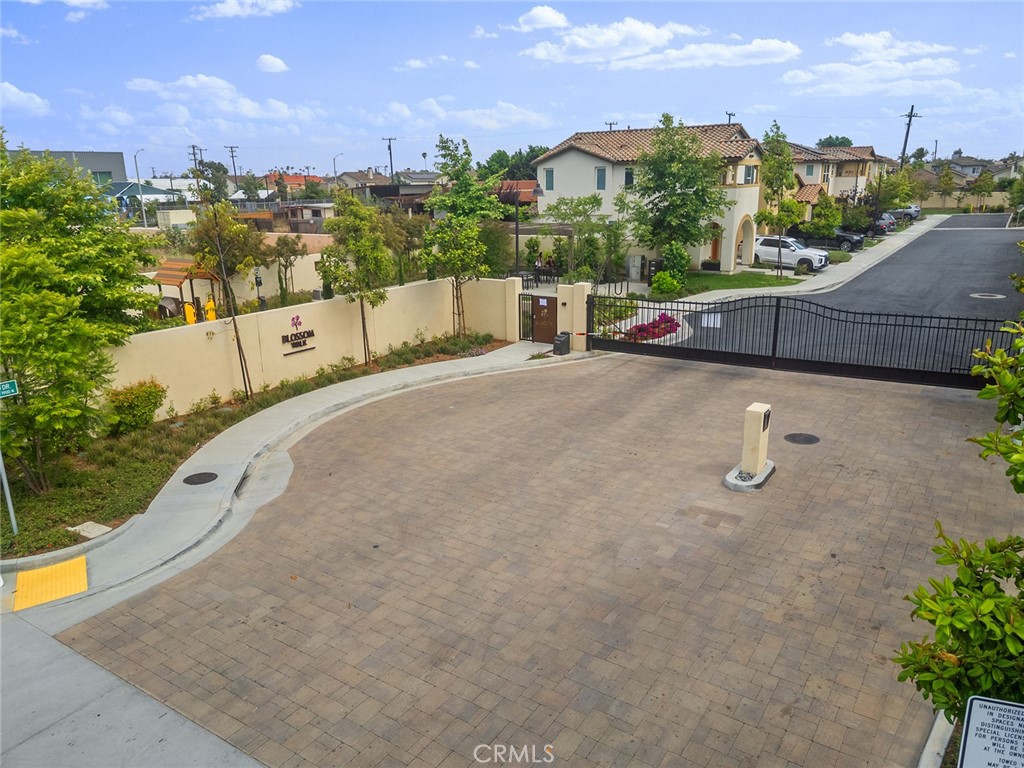 1942 North Florish Drive Compton, CA 90222 - Photo 2 of 47