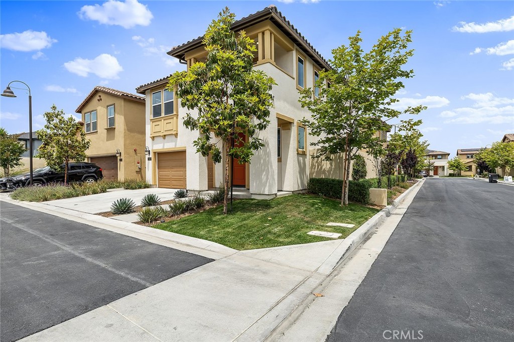 1942 North Florish Drive Compton, CA 90222 - Photo 42 of 47 a front view of a house with garden
