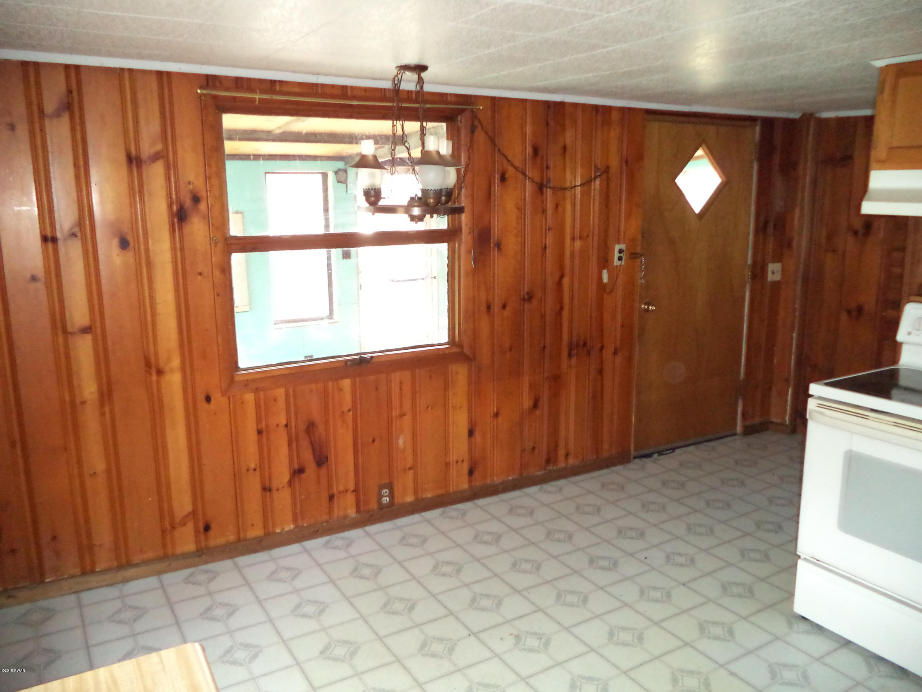 213 Daniels Road Hawley, PA 18428 - Photo 16 of 46 Gallery Image 16