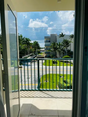 $4,500 | Undisclosed Address, Hillsboro Beach, FL 33062
