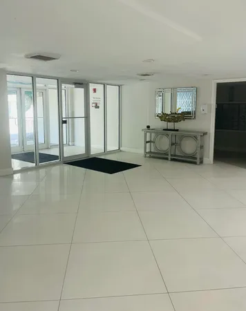 $4,500 | Undisclosed Address, Hillsboro Beach, FL 33062