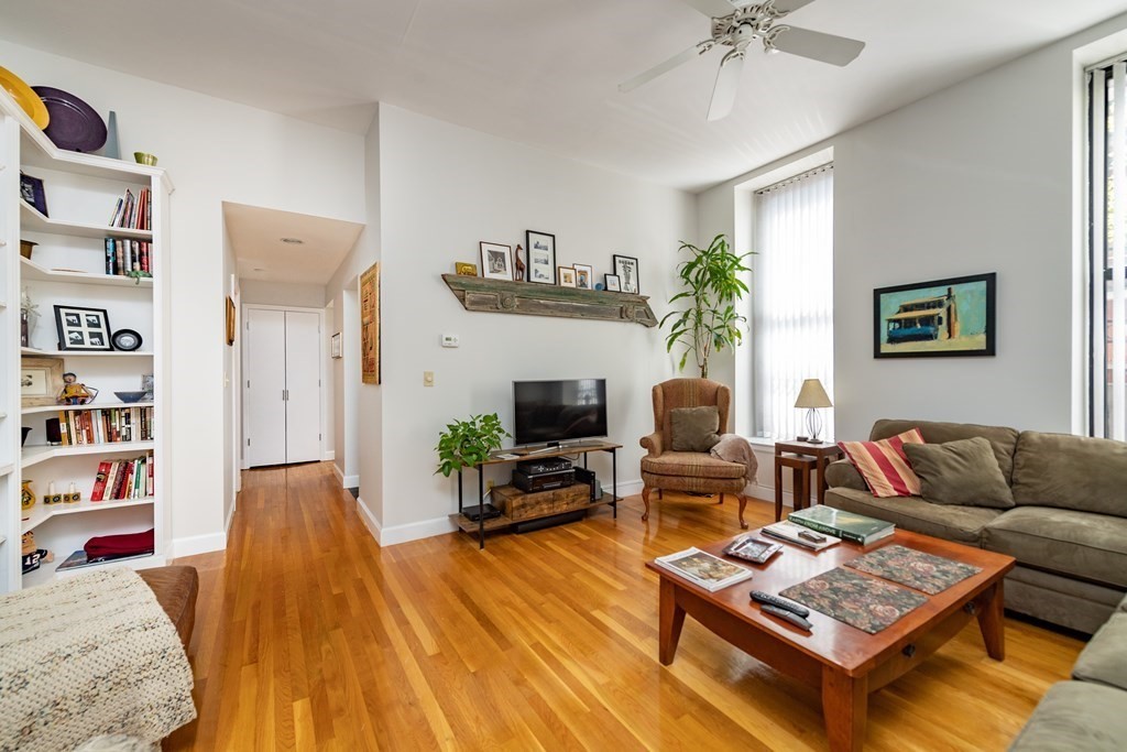 5 Appleton Street, Unit 1F Boston, MA 02116 - Photo 2 of 15 Gallery Image 2