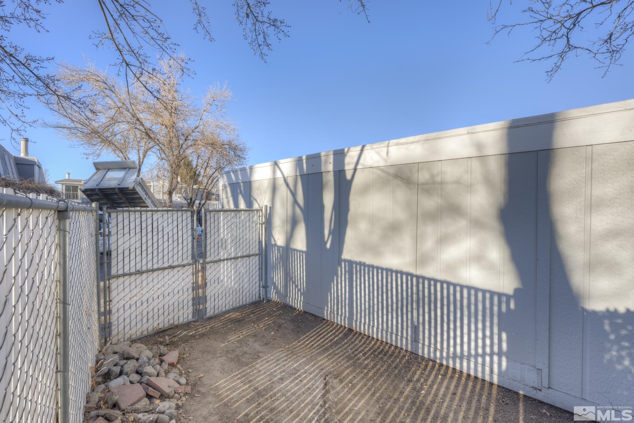 7654 Rhinestone Circle Reno, NV 89511 - Photo 5 of 35 Photo 5