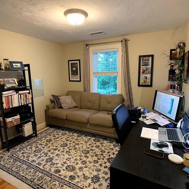 161 Broad Street, Unit 9 Hudson, MA 01749 - Photo 14 of 20