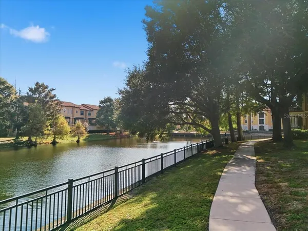 $1,950 | 6141 Metrowest Boulevard, Unit 207, Orlando, FL 32835