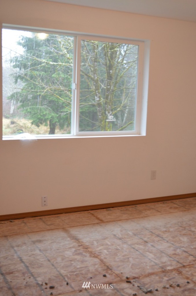 631 Burnt Ridge Road Onalaska, WA 98570 - Photo 11 of 12 Gallery Image 11