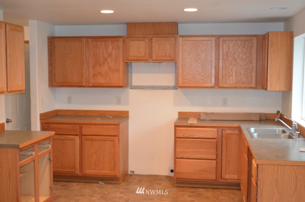 631 Burnt Ridge Road Onalaska, WA 98570 - Photo 3 of 12 Gallery Image 3