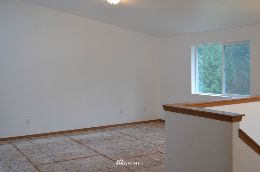 631 Burnt Ridge Road Onalaska, WA 98570 - Photo 4 of 12 Gallery Image 4