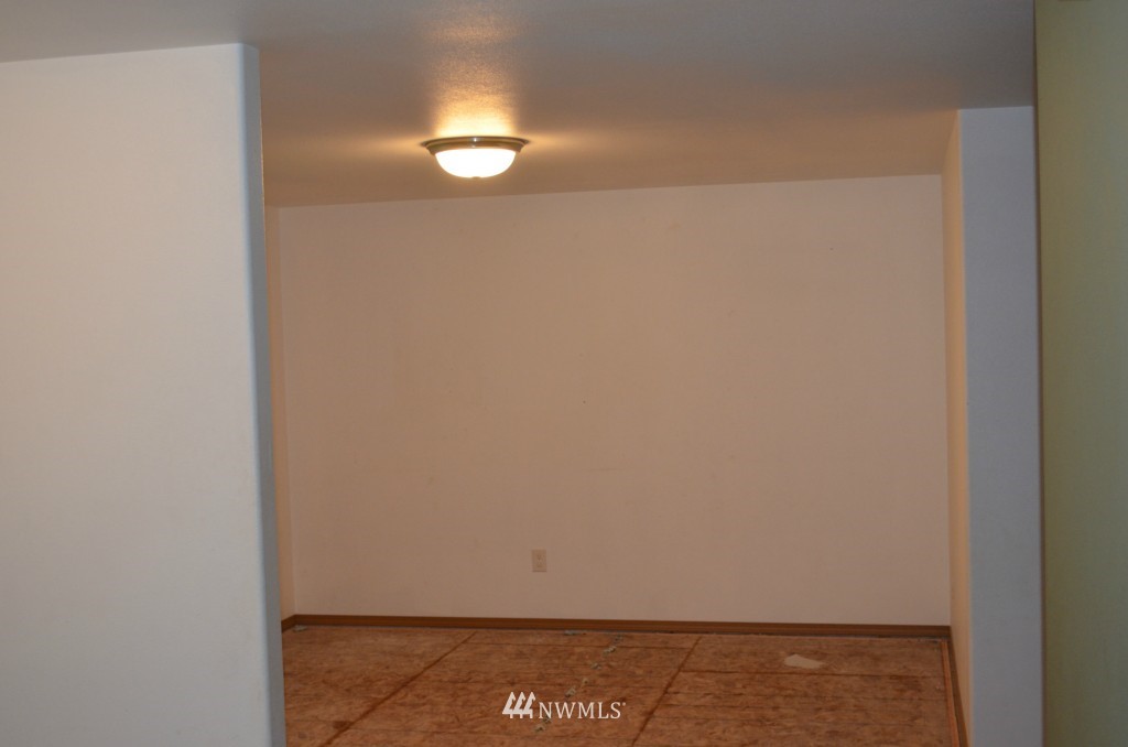 631 Burnt Ridge Road Onalaska, WA 98570 - Photo 6 of 12 Gallery Image 6