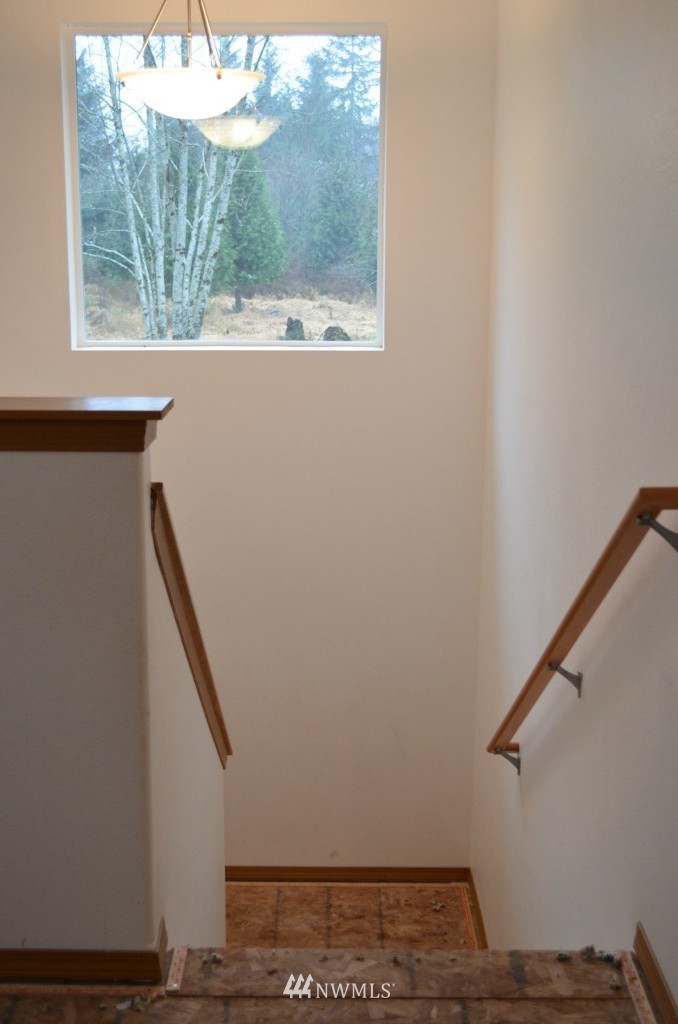 631 Burnt Ridge Road Onalaska, WA 98570 - Photo 10 of 12 Gallery Image 10