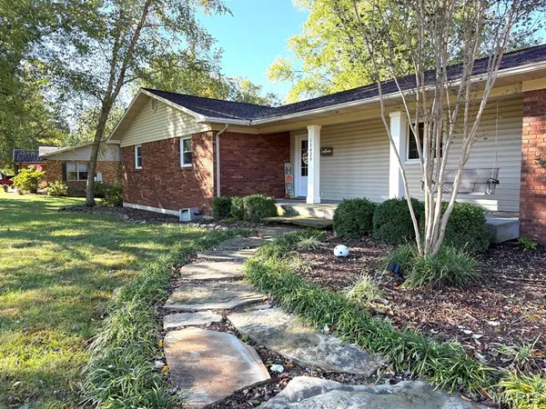 $399,000 | 11429 Northview Drive, Dexter, MO 63841