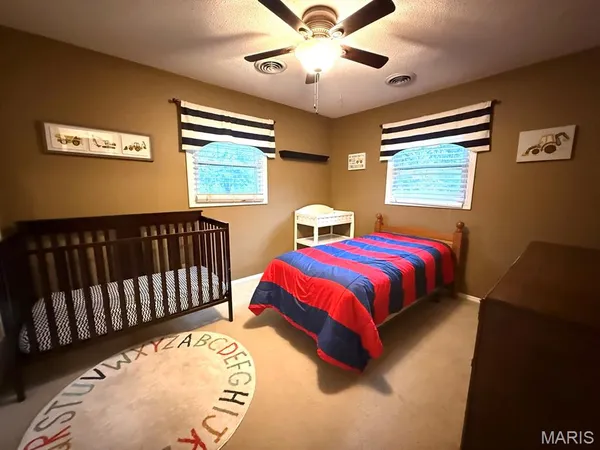 $389,000 | 11429 Northview Drive, Dexter, MO 63841