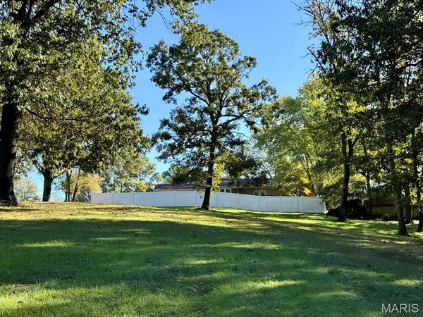 $389,000 | 11429 Northview Drive, Dexter, MO 63841