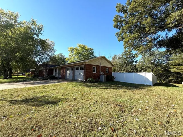 $399,000 | 11429 Northview Drive, Dexter, MO 63841