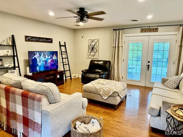 $389,000 | 11429 Northview Drive, Dexter, MO 63841