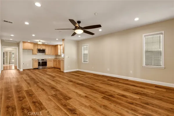 $5,000 | 1451 North Catalina Street, Burbank, CA 91505