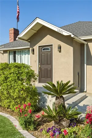 $5,000 | 1451 North Catalina Street, Burbank, CA 91505