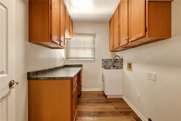 $5,000 | 1451 North Catalina Street, Burbank, CA 91505