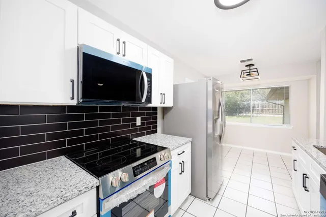 $219,999 | 7717 Dry Canyon Trail, Live Oak, TX 78233