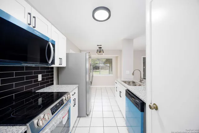 $219,999 | 7717 Dry Canyon Trail, Live Oak, TX 78233