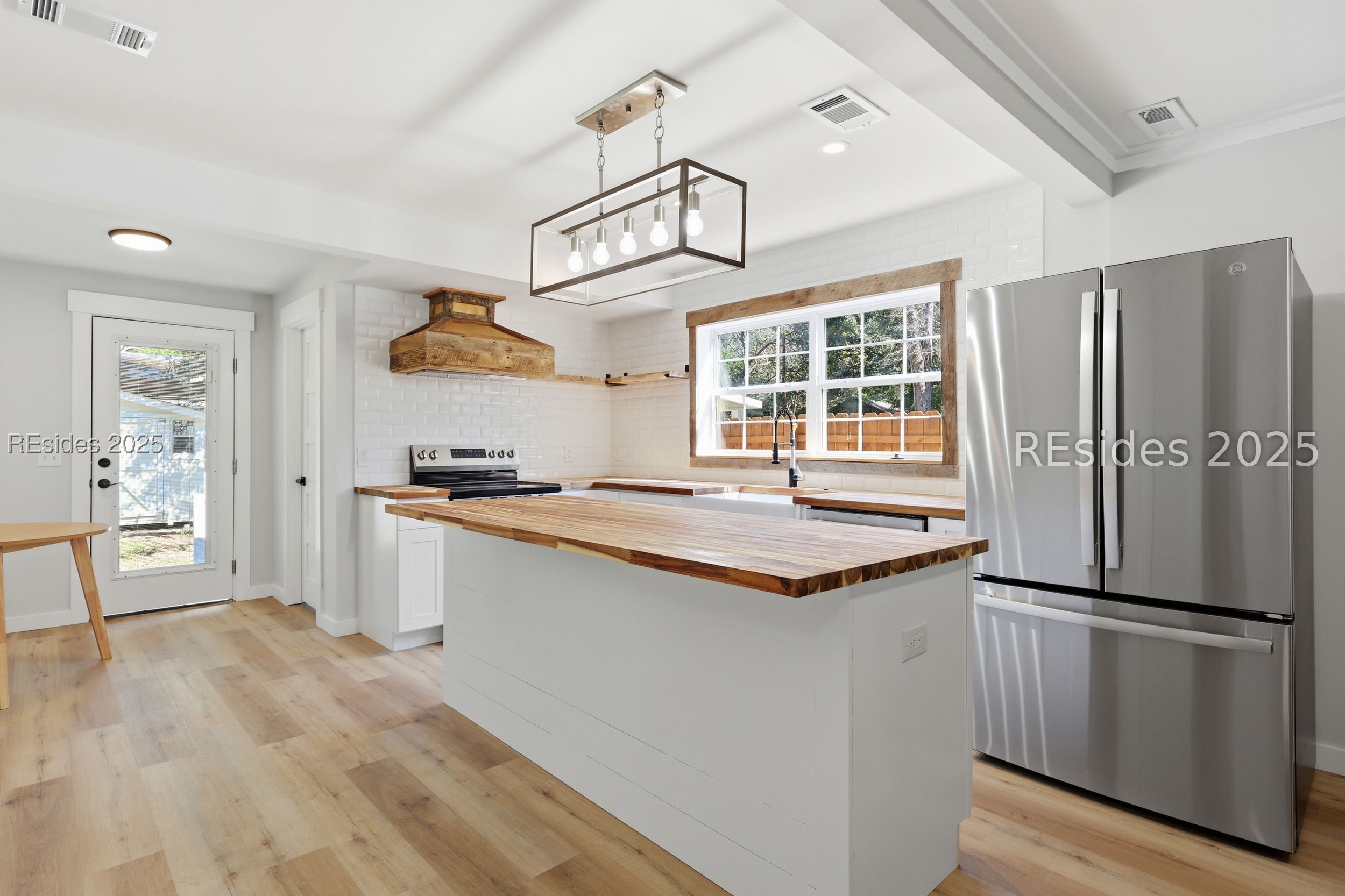178 5th Avenue Ridgeland, SC 29936 - Photo 13 of 33 updated kitchen