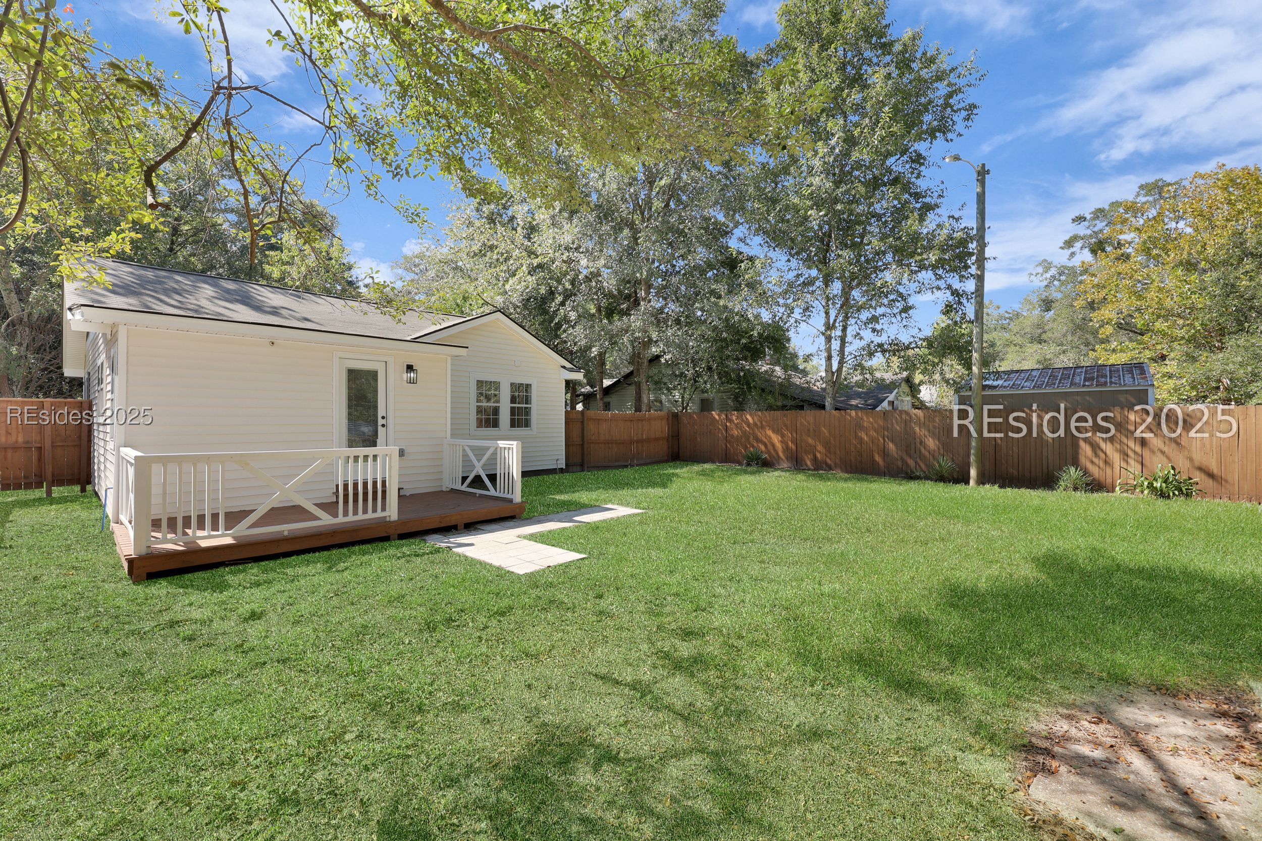 178 5th Avenue Ridgeland, SC 29936 - Photo 26 of 33 fenced backyard