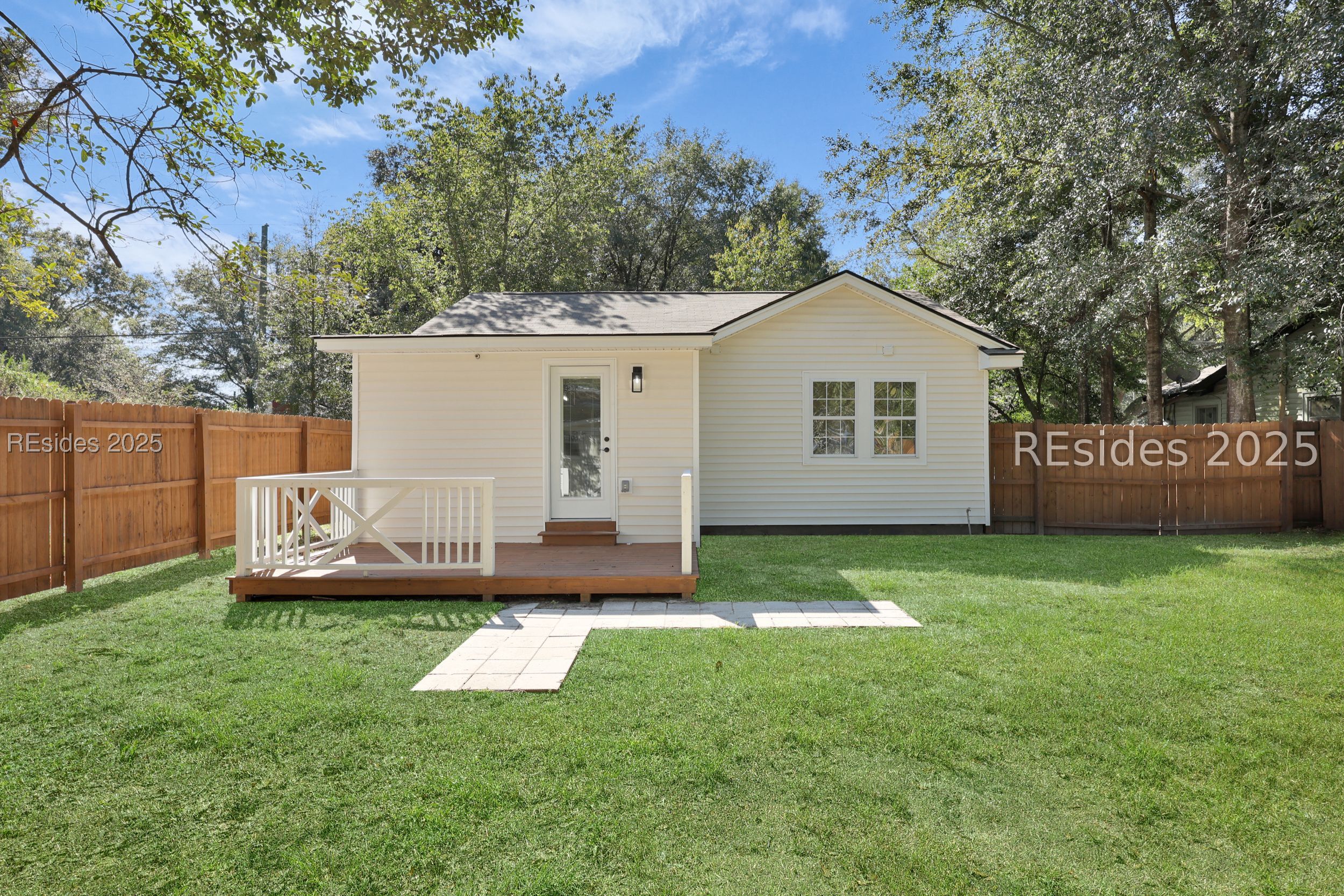 178 5th Avenue Ridgeland, SC 29936 - Photo 28 of 33 back patio