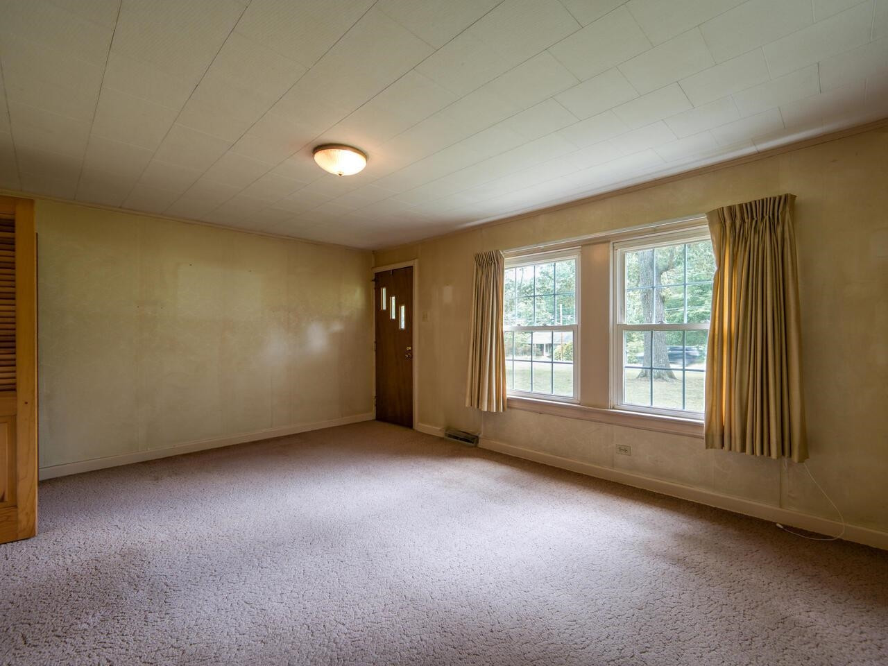 1311 Carpenter Fletcher Road Durham, NC 27713 - Photo 9 of 29 Den