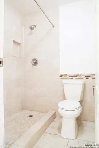 $940 | 11610 Vance Jackson, Unit 987, San Antonio, TX 78230