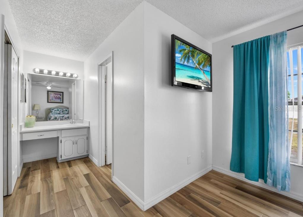 1065 Jason Ridge Court Kissimmee, FL 34747 - Photo 10 of 18 Gallery Image 10