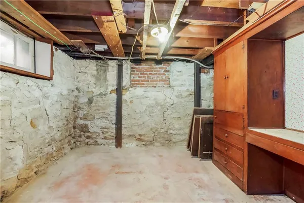 $465,000 | 2120 Gentry Street, Kansas City, MO 64116