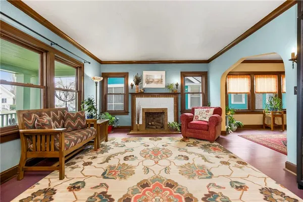 $465,000 | 2120 Gentry Street, Kansas City, MO 64116