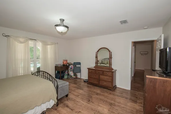 $674,000 | 8501 Highway 97, Walnut Hill, FL 32568