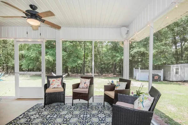 $674,000 | 8501 Highway 97, Walnut Hill, FL 32568