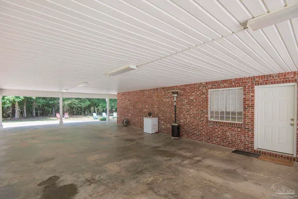 $674,000 | 8501 Highway 97, Walnut Hill, FL 32568