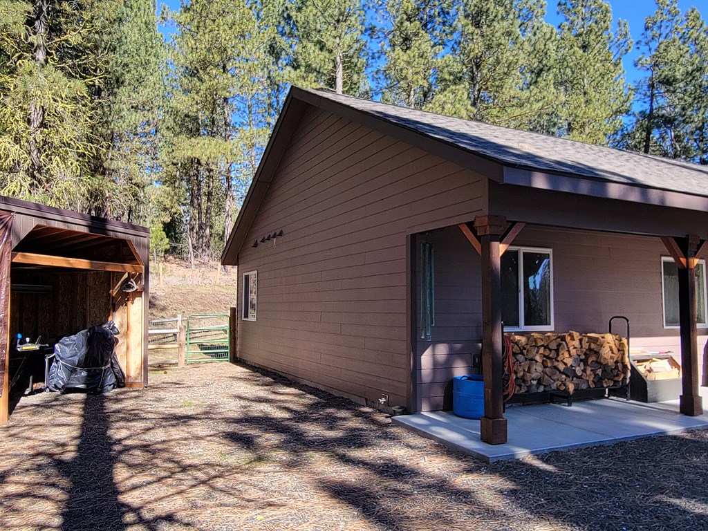 160 Pine Valley Drive Cascade, ID 83611 - Photo 27 of 43 Wood storage shed (on left)