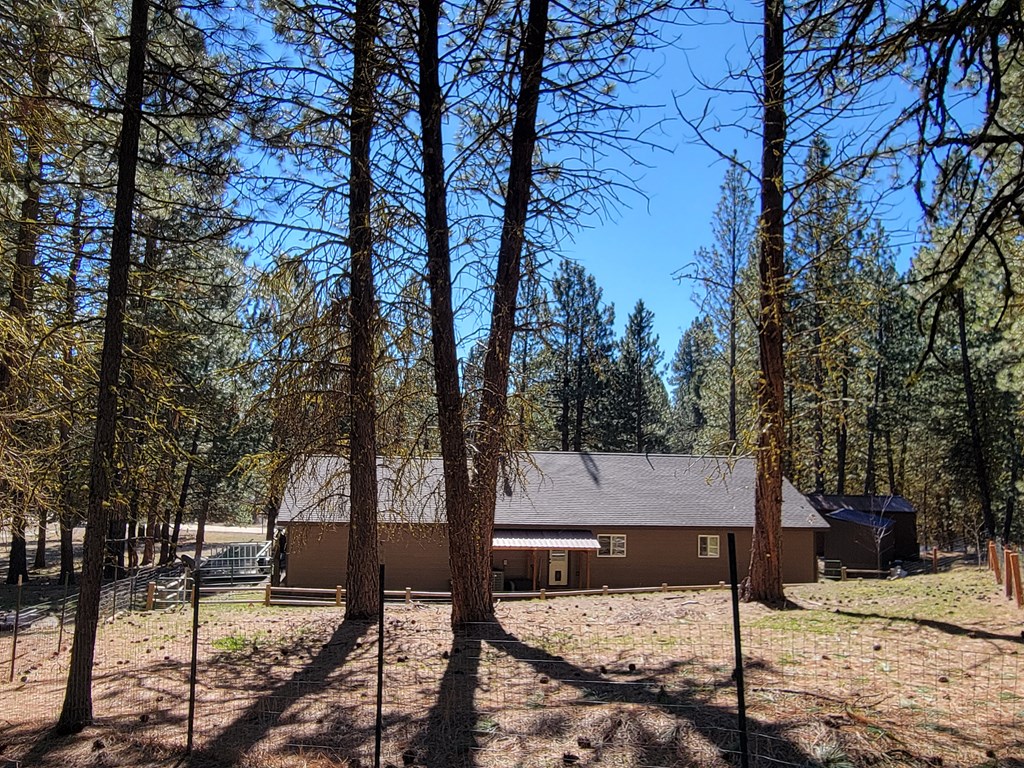 160 Pine Valley Drive Cascade, ID 83611 - Photo 30 of 43