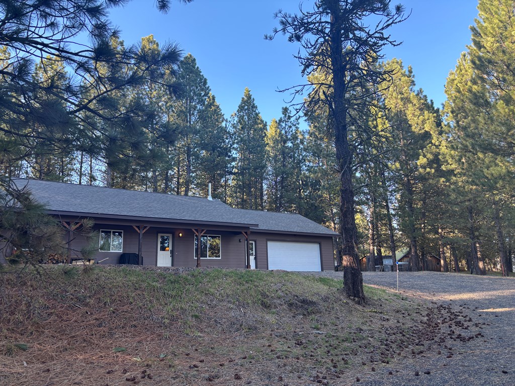 160 Pine Valley Drive Cascade, ID 83611 - Photo 38 of 43