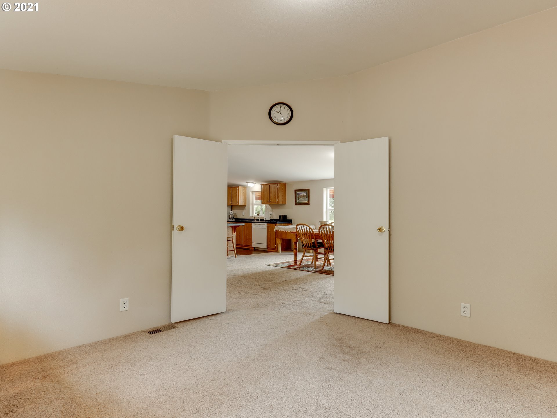 44644 Southeast Coalman Road Sandy, OR 97055 - Photo 20 of 31 a view of a livingroom and storage area