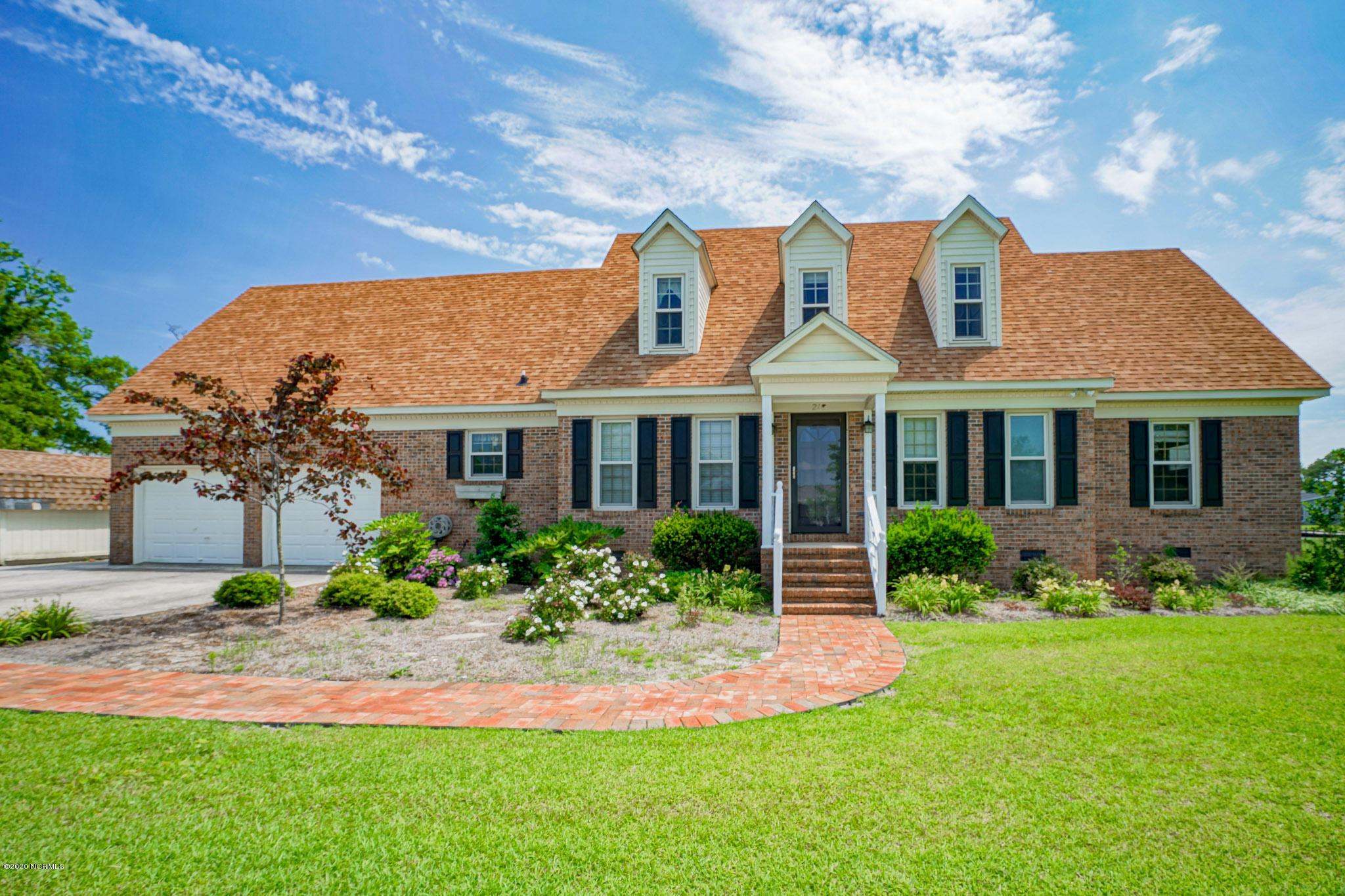 218 Lewis Road Beaufort, NC 28516 - Photo 3 of 39 _NFP0215
