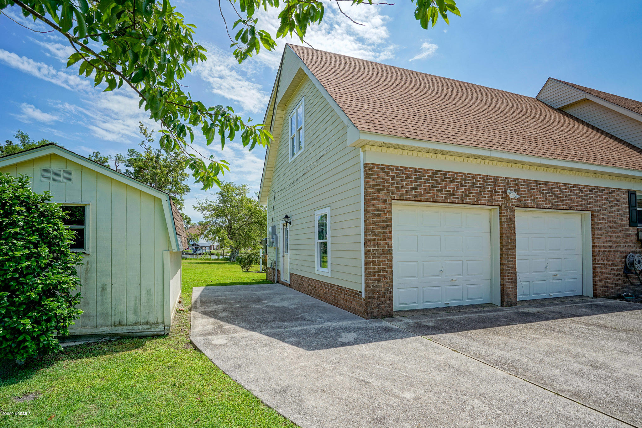 218 Lewis Road Beaufort, NC 28516 - Photo 8 of 39 _NFP0209