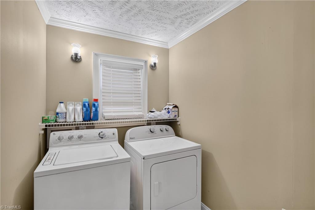 2441 Cunningham Road Thomasville, NC 27360 - Photo 19 of 43