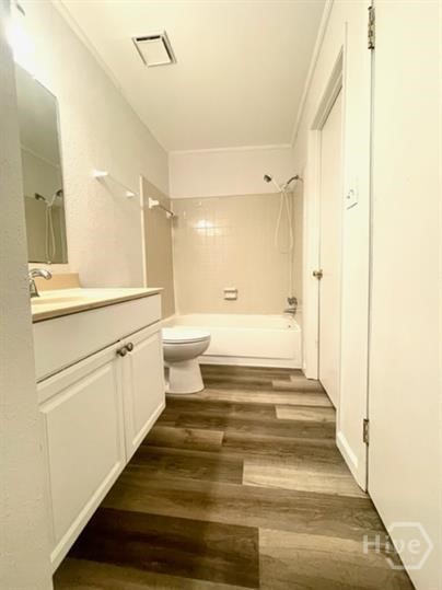 401 North Cromwell Road, Unit T1 Savannah, GA 31410 - Photo 13 of 19