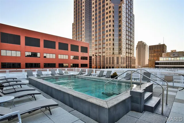 $154,900 | 314 North Broadway, Unit 905, St. Louis, MO 63102