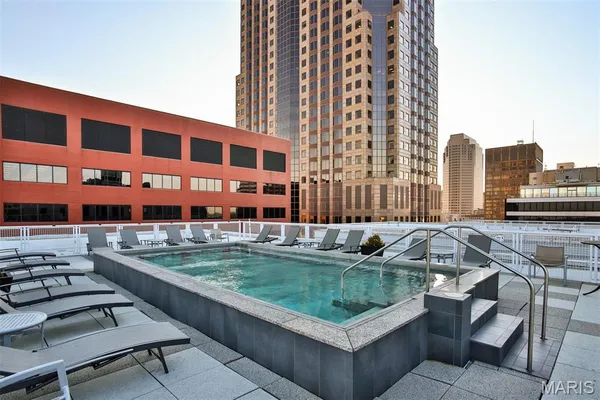 $145,500 | 314 North Broadway, Unit 905, St. Louis, MO 63102
