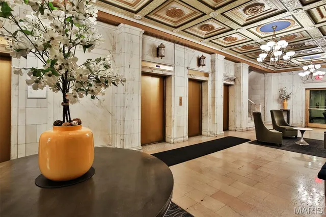 $154,900 | 314 North Broadway, Unit 905, St. Louis, MO 63102