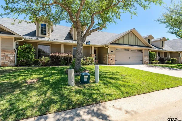 $279,900 | 421 West Cumberland Road, Unit 602, Tyler, TX 75703